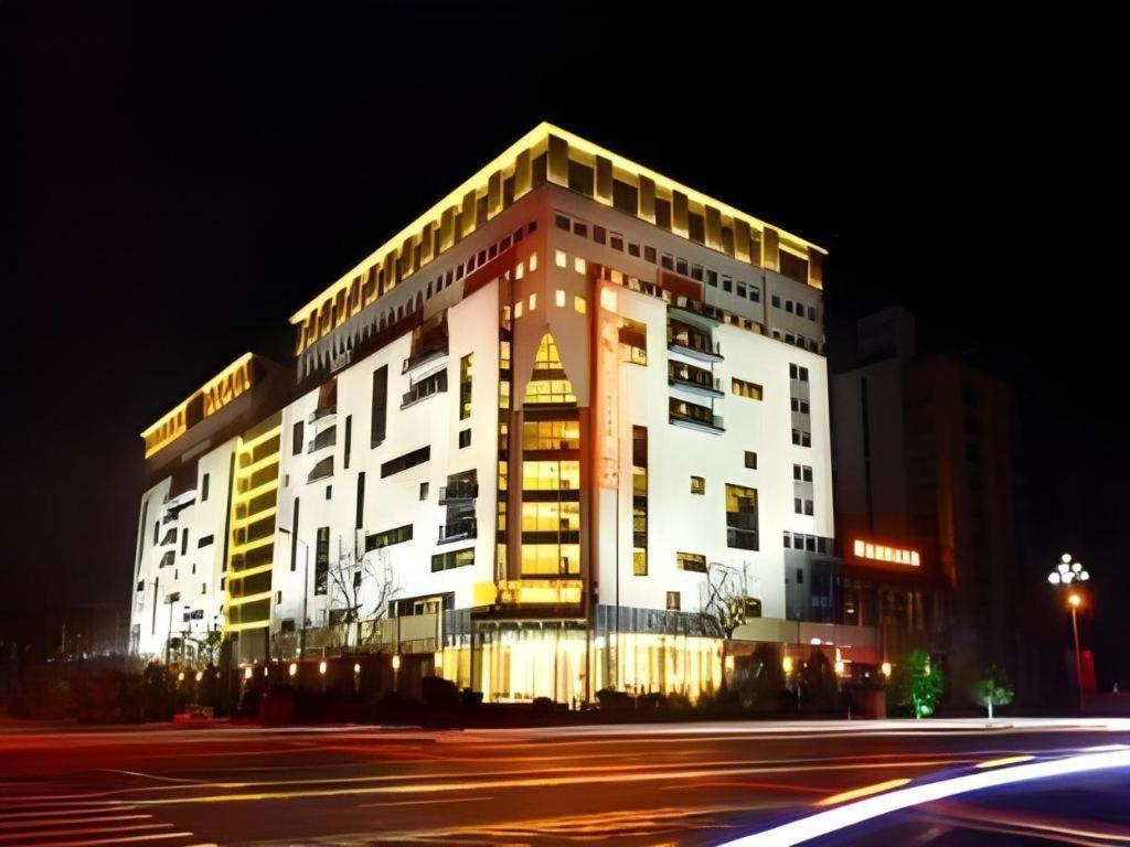 Huangshan Parkview Hotel Tunxi Exterior photo